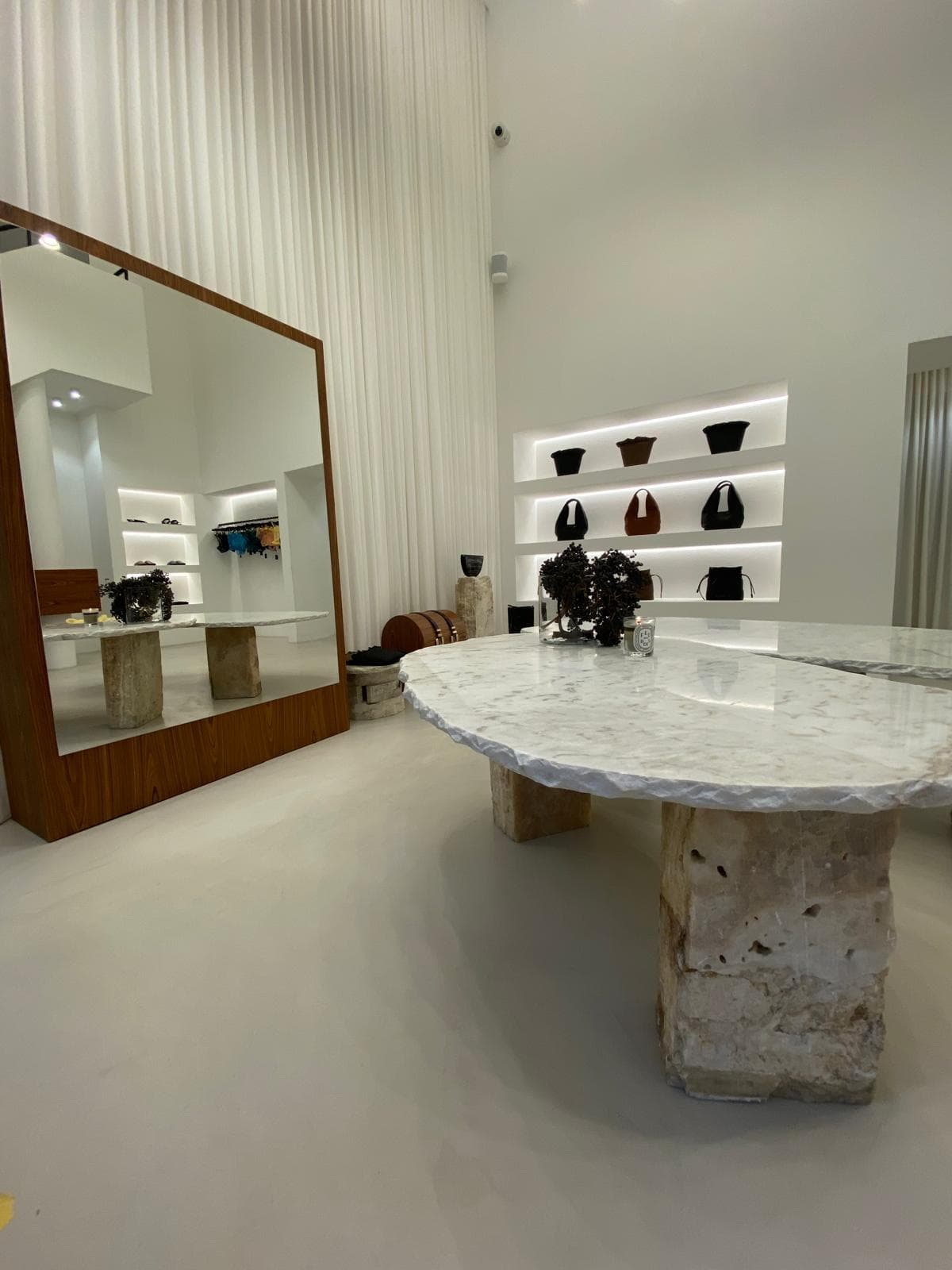 Atelier Fashion Boutique - photo 4